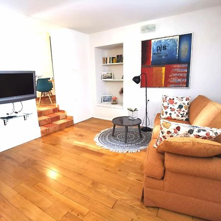Appartamento Max'S Downtown Oasis Zara Esterno foto
