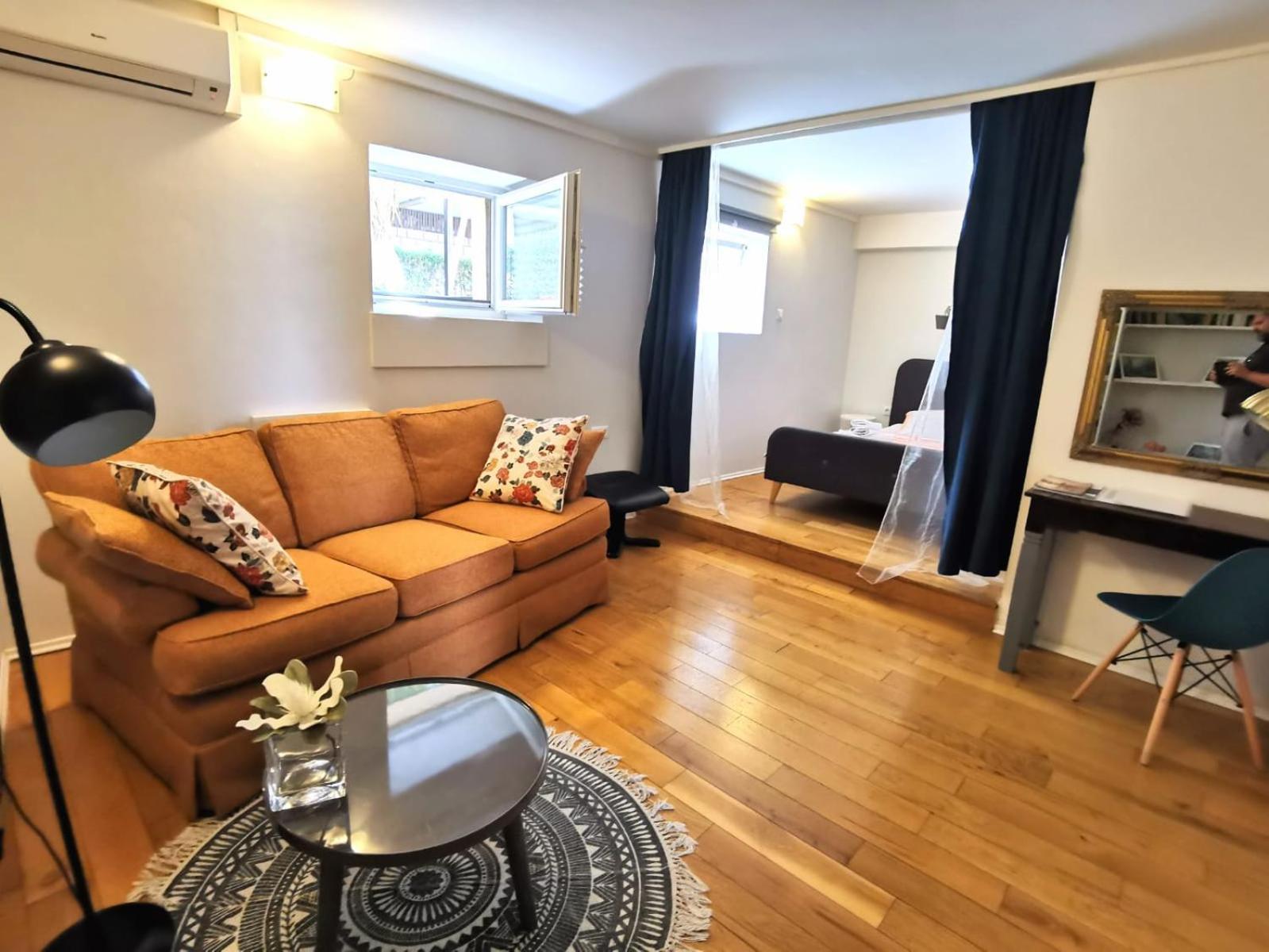 Appartamento Max'S Downtown Oasis Zara Esterno foto