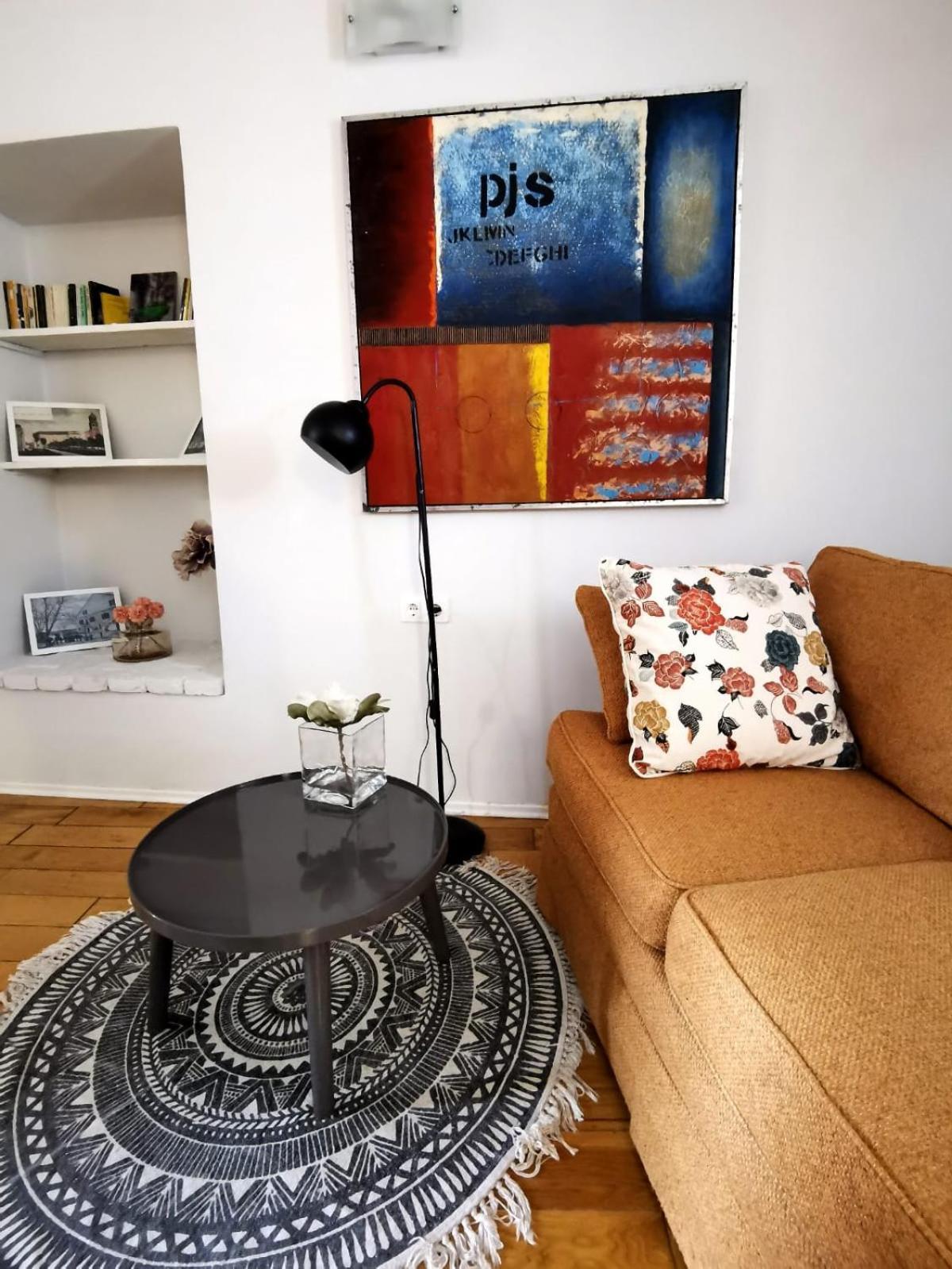 Appartamento Max'S Downtown Oasis Zara Esterno foto